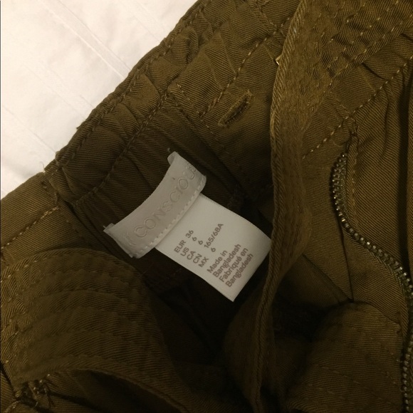 Olive pants with belt - Picture 4 of 4